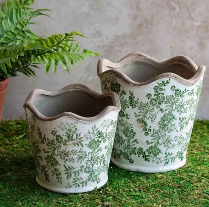 Verte Heirloom Planter