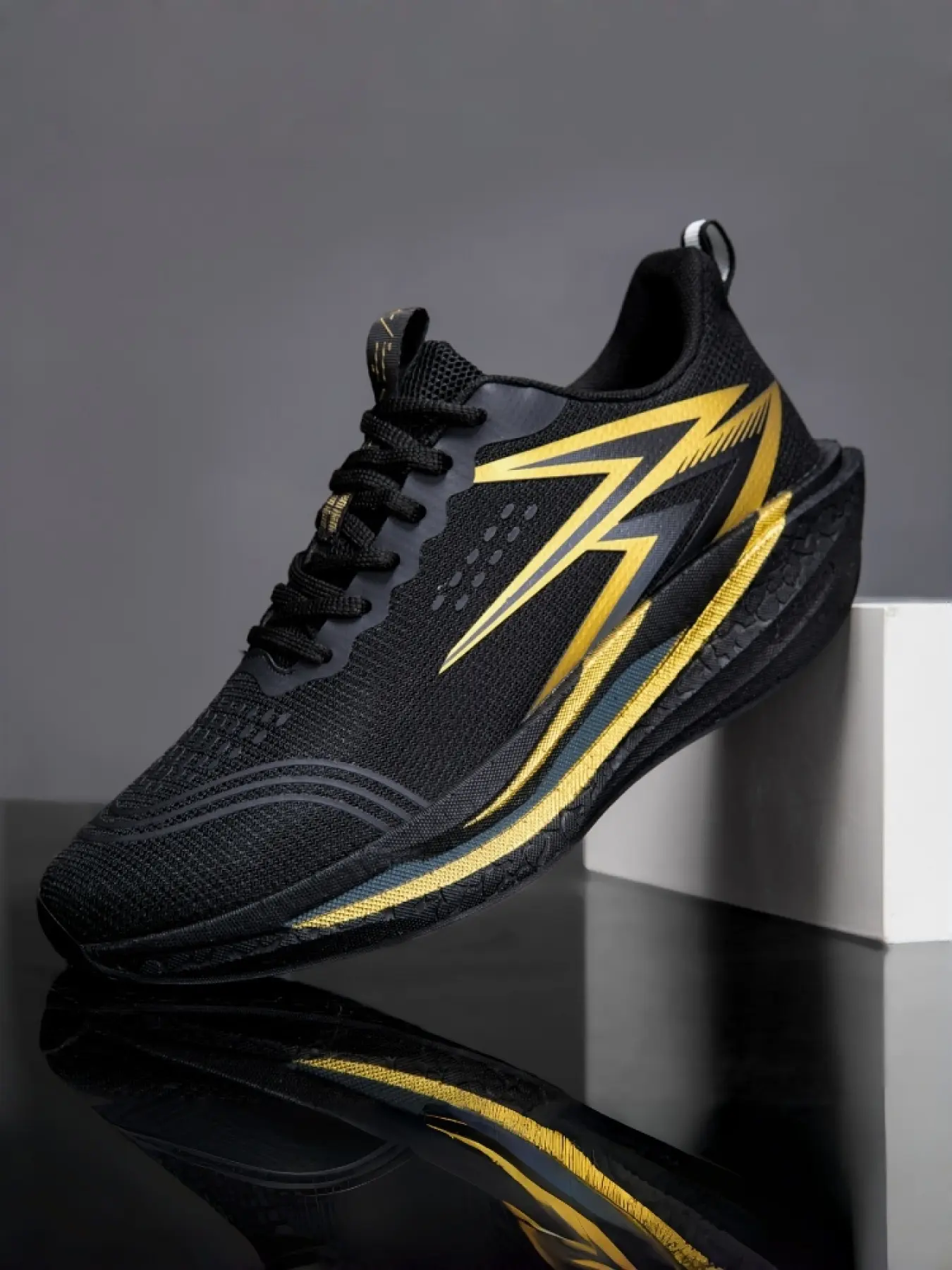 1 Pair Multi-color Professional Running Shoes (Size 34-45 Available) - Breathable Mesh + Popcorn Rebound + Carbon Plate Stability, For Running Training & Daily Styling, Professional & Trendy, Athletic Shoes, running sports shoes, Workout Sneakers