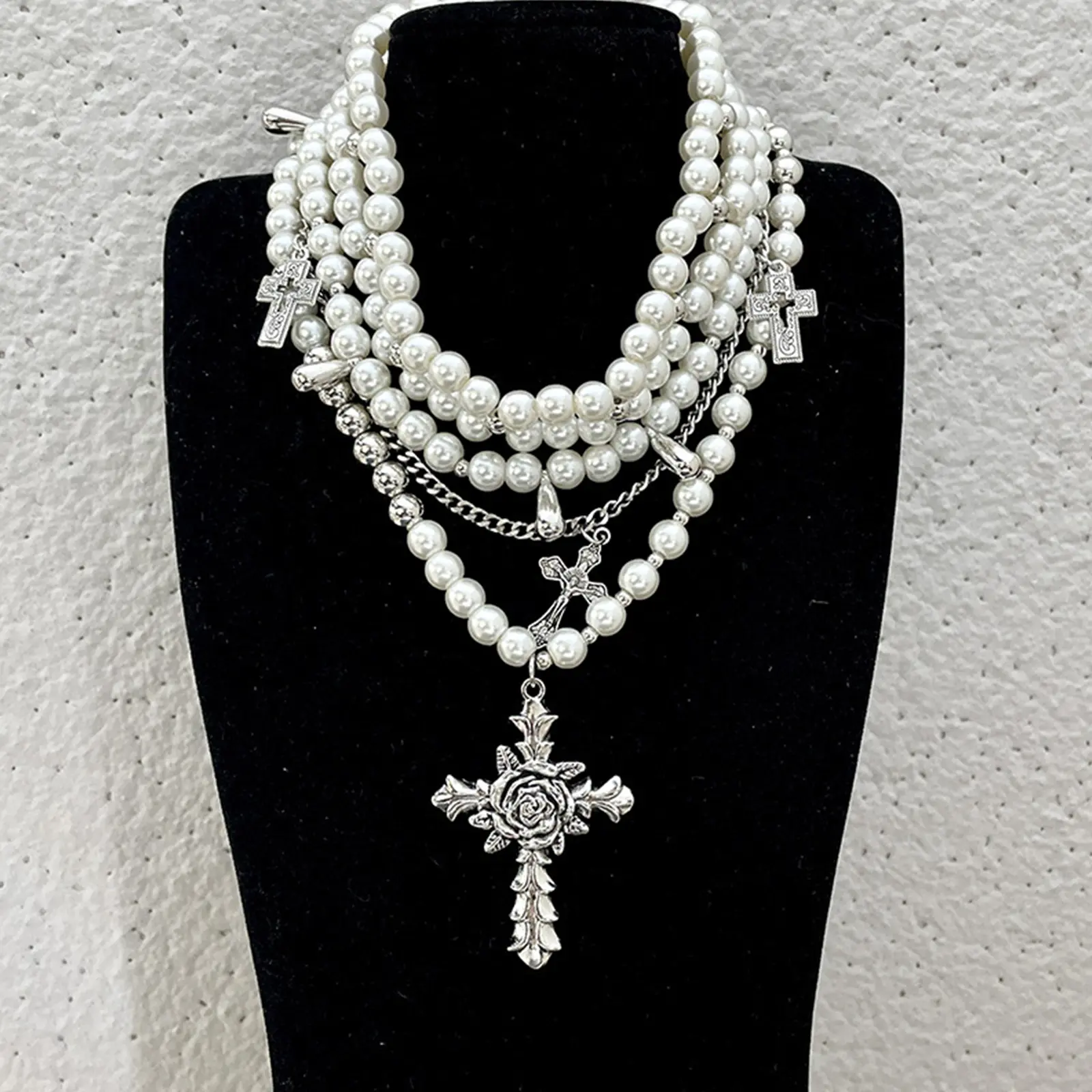 Fashion Personalized Multi-Layered Pearl Cross Pendant Necklace Clavicle Chain For Women Temperament Jewelry Accessories Gifts