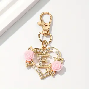 1Pc Women's Keychain - Pink Letters, Heart-Shaped Gold Lobster Clasp, Elegant Keychain for Valentine's Day, Birthday, Anniversary, Daily Bag Decoration, Car Keychain, Sparkling Rhinestone Design, Fine Craftsmanship, Trendy Cute Keychain