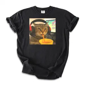 Retro Funny Vintage Graphic Tee,WACKY CAT T-SHIRT,Animal Shirt,Unisex Meme Cringe Funny Dumb Shirt,Gift For Men Women,Menswear Womenswear Streetwear Cotton Comfort121501 Oversized Tshirt
