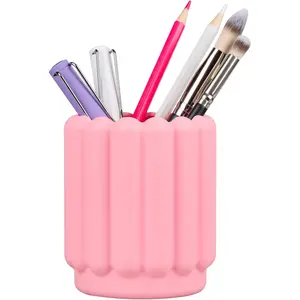 Silicone Pen Holder, Pencil Holder Cute Pens Cup for Desk for Kids Office Decor Desk Accessories Pen Pot Desk Organizer (Pink)