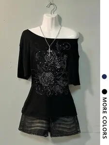 Casual Vintage Oversized Drop Shoulder Women's T-Shirt with Rose Print, Perfect for Y2K and Punk Styles, Fitted Graphic Tee