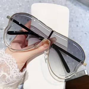 Oversized One-Piece Shield Sunglasses for Women, UV400 Protection Gold Frame Windproof Shades, Trendy Gradient Purple Lens Cycling & Streetwear Eyewear