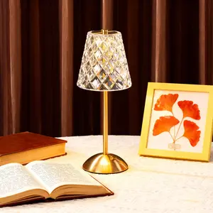 Cordless Lamp Rechargeable Acrylic Crystal Lampshade Built-in Dimmer Battery Operated Wireless for Kitchen Bedroom Living Room Home Decor Lighting Modern Standing Light