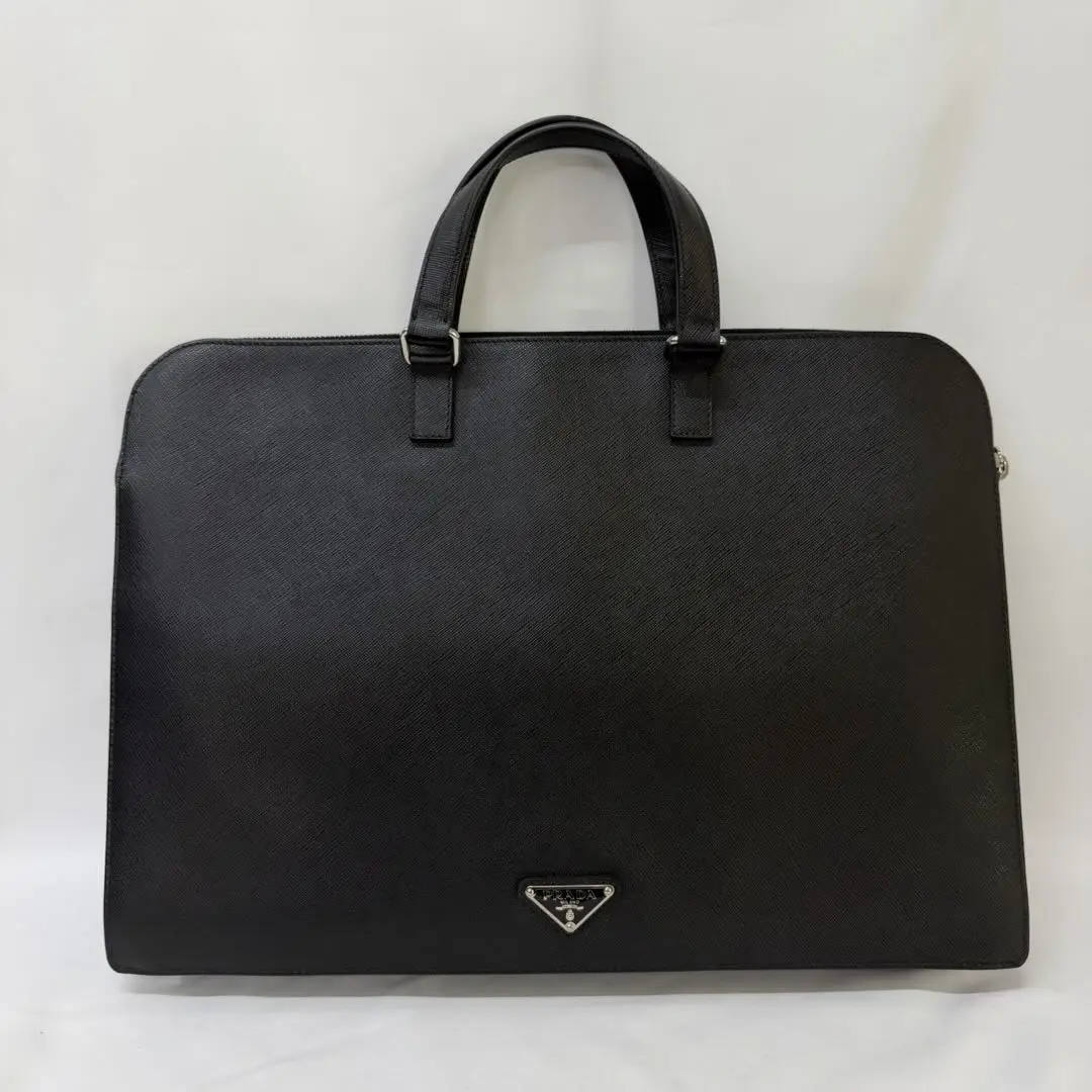 Pre-owned PRADA Saffiano Leather Briefcase in Black with Silver Hardware