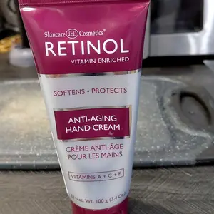 Retinol Anti-Aging Hand Cream - Vitamin A Retinol + Vitamins C & E + Green Tea Extract - Hands, Nails & Cuticles - LIVAURA