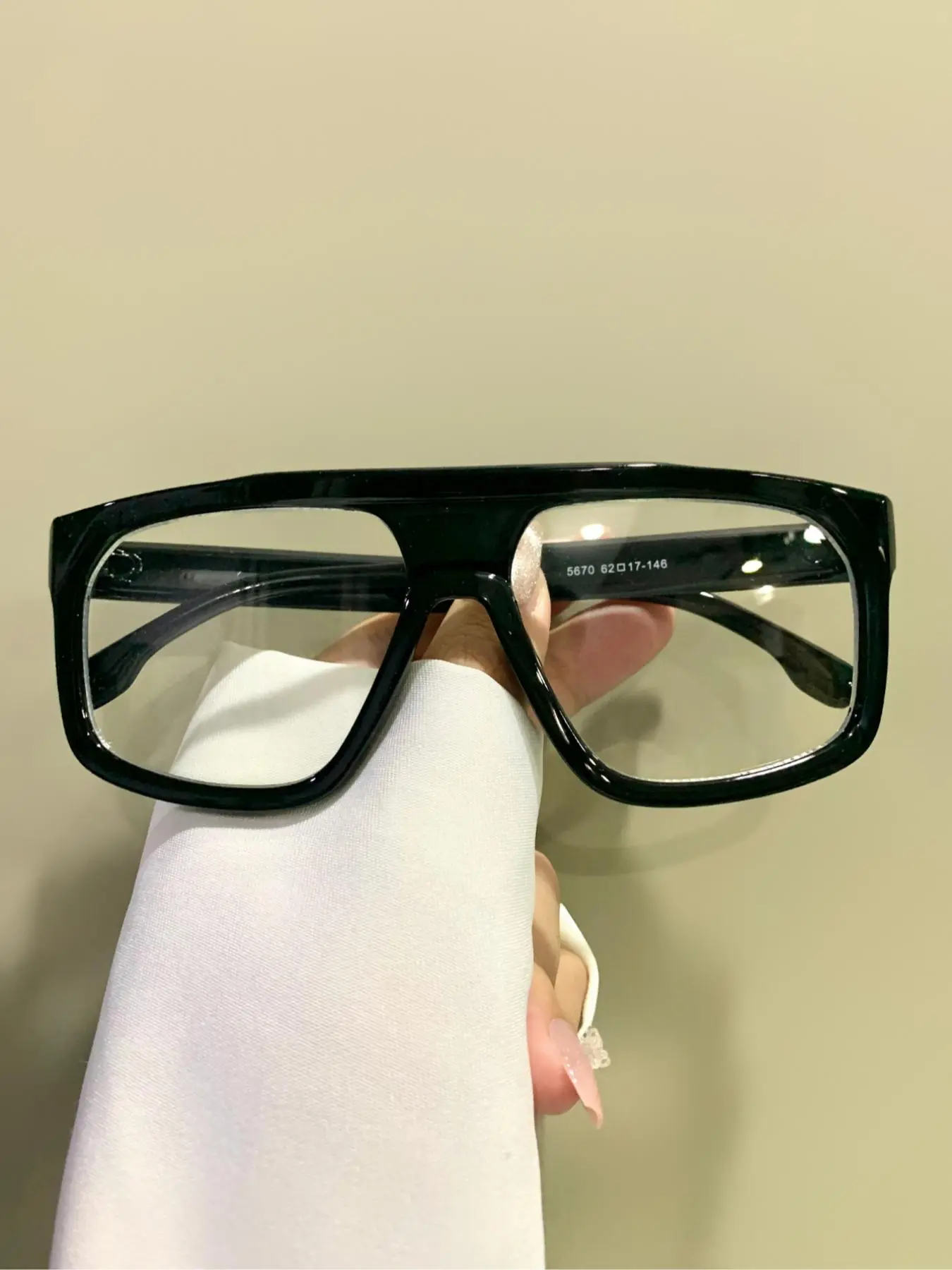 Unisex Fashionable Flat Top Large Frame Eyeglasses, Casual Style Decorative Eyewear, PC Frame Material, All Seasons Wear, Fashionable Frames Glasses, Trendy Casual Glasses, Casual Stylish Glasses