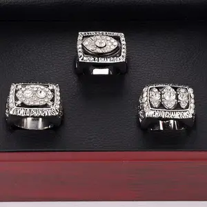 3 set 1983 1976 1980  set and box