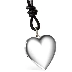Silver Tone Heart Photo Locket Valentine Pendant Necklace w Adjustable Chain