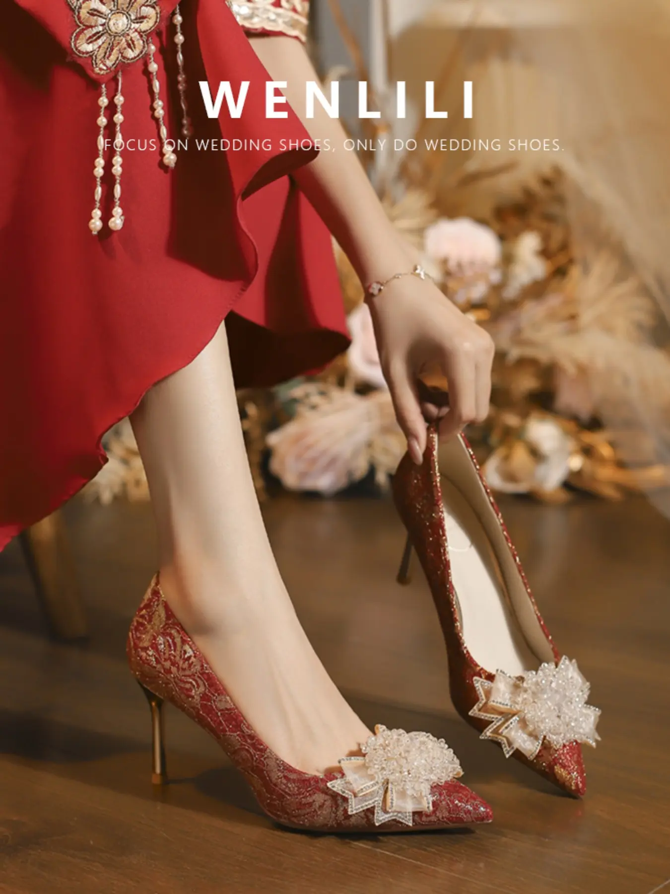 New Fashion Embroidered Rhinestone Flower High Heel Wedding Shoes, Elegant Pointed Toe Bridal Shoes, Comfortable All Season