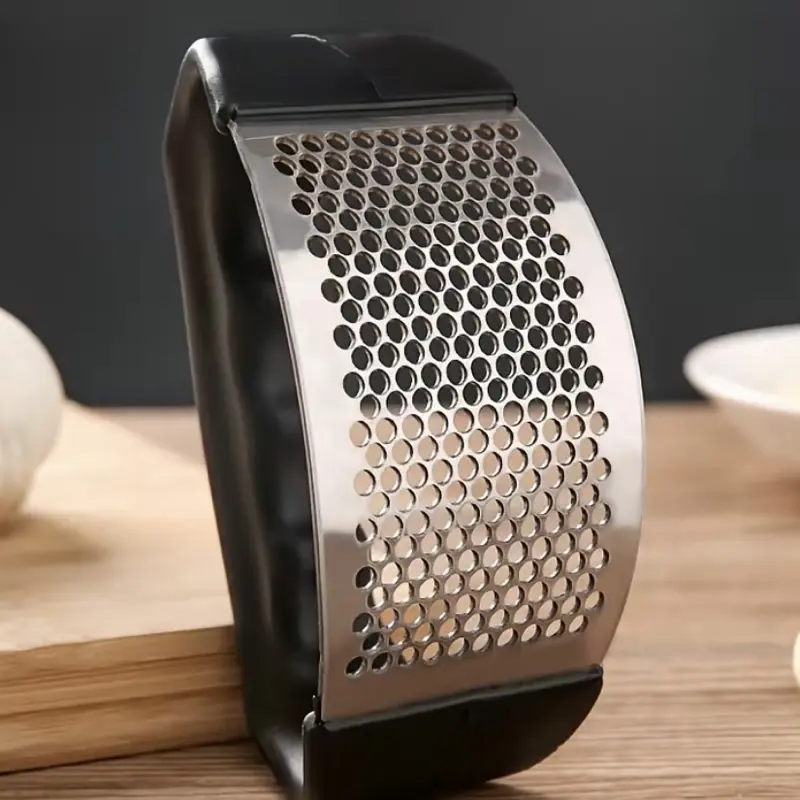 EASY GARLIC ROLLER GRATER