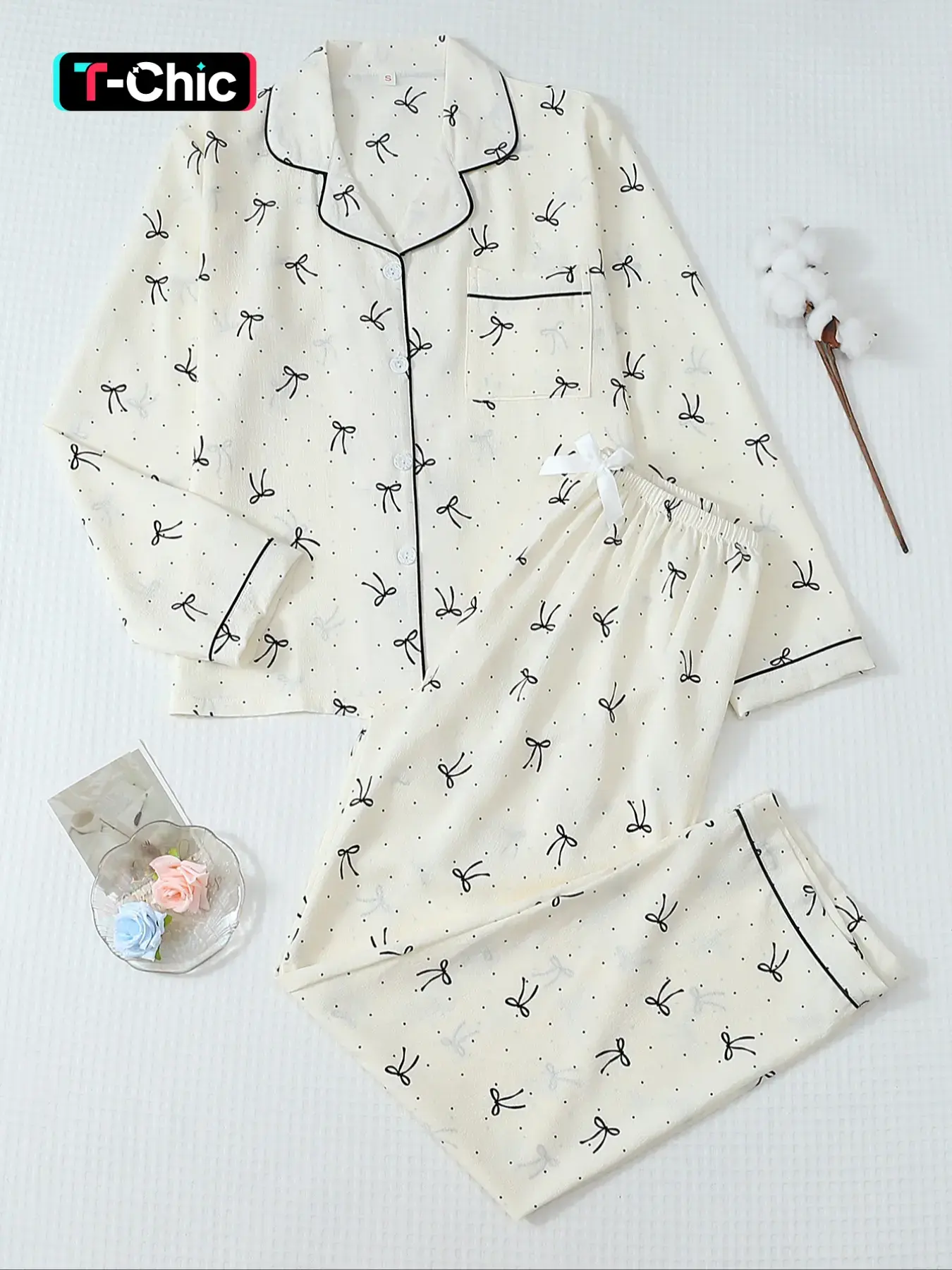 Women's Striped Bow Print Long Sleeve Fitted Pajama Set, Casual Sleepwear Set, Sweet Cute Button Front Top and Pants, Casual Home Wear Loungewear for All Seasons Pyjamas Homewear Nightwear Pjs Style Comfy Loungewear Set