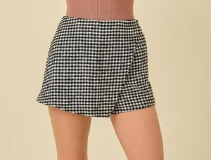 Houndstooth tweed envelope skort
