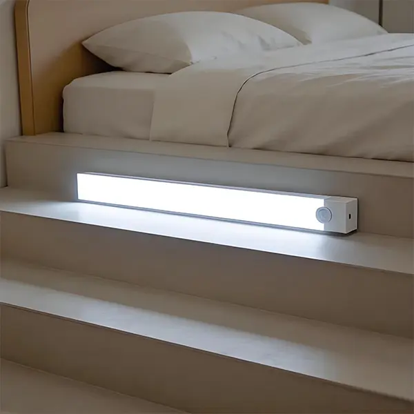 Rechargeable Under Cabinet Lights , Wireless LED Closet Lights, Magnetic Stick On Lights for Kitchen Counter Cabinet, Pantry, Wardrobe, Stair, Battery Operated Motion Sensor Lights, USB Charging Under Counter Lighting, Home Kitchen Storage Lights