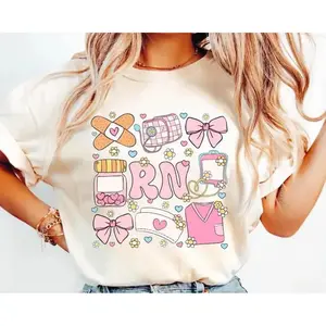 RN Nurse Coquette Shirt, RN Registered Nurse Pink Bows Sweatshirt, Retro RN Nurse T-Shirt, Rn Nursing Student Shirt Gift for Nurse,Unisex Crewneck T-shirt for Men And Womenwwzz