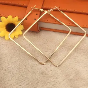 [Limited time event] New personalized quadrilateral earrings simple geometric earrings female earrings exaggerated earrings design simple fashion advanced