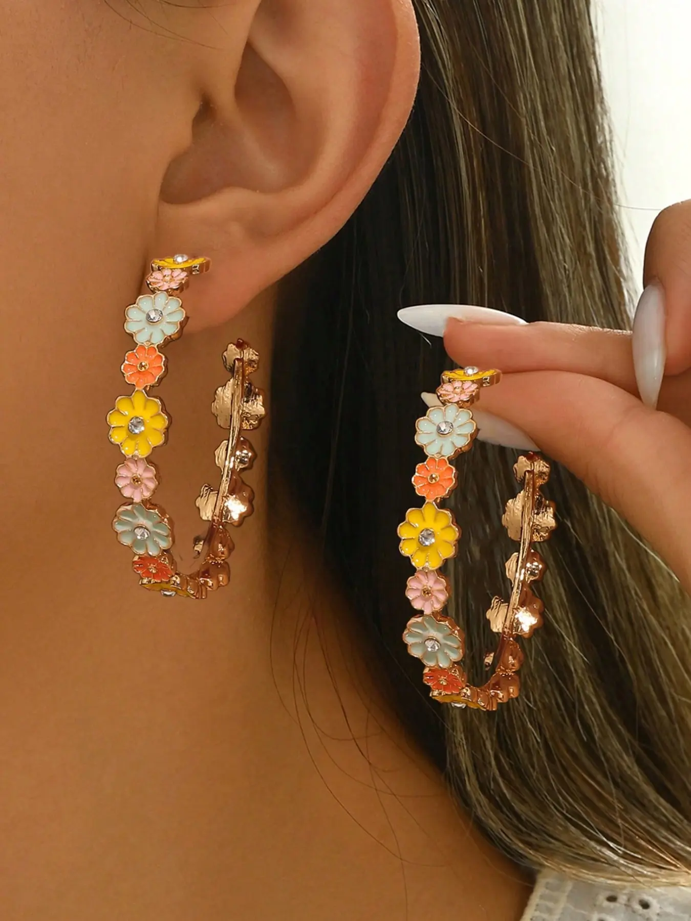 1 Pair Cute Floral Resin Druzy Hoop Earrings, Lightweight Chunky Hoops, Fashionable Colorful Earrings, Suitable Gift For Girlfriend, Sister, Mother, Daily, Vacation, Party, Wedding, Earrings Jewelry (Slight Imperfections May Exist Due To Craftsmanship)