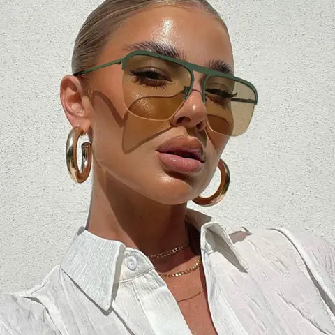 Fashionable All-match Ombre Lens Sunglasses, Stylish Tinted Lens Sunglasses for Everyday Use, Semi-rimless Sunglasses, Fashion Eyewear for Women & Men, Trendy Styling Sunglasses, Trendy Frames Sunglasses, Trendy Shades, Travel Accessories