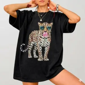 Women's Leopard Bubblegum Sunglasses Graphic T-Shirt - Casual Lady Streetwear Cute Animal Print Tee, Fun Safari Aesthetic Gift