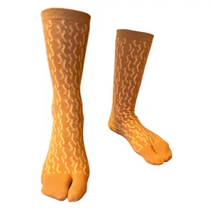 Women's Camel Toe Socks Funny Sarcastic Camels Foot Novelty Footwear For Ladies Funny Graphic Socks Comfortable Fitted Spandex Cotton