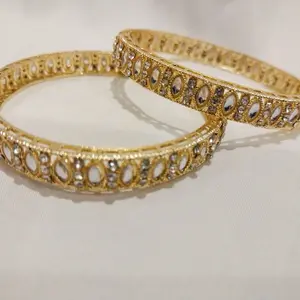 Oval Radiance Bangles