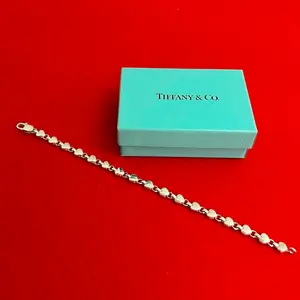 Pre-owned Tiffany & Co. Sterling Silver 925 (Ag925) Small Leather Goods Puff Heart Silver 925 Bracelet