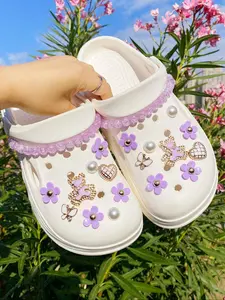 20pcs Fashion Love Bear Butterfly Flower Beaded Chain Rhinestone Shoes Charms, Abs Shoe Flowers Decorative Buckles for Fancy Sandals Flip Flops