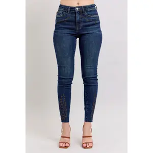 Judy Blue Full Size Embroidered High Rise Skinny Jeans Plus Size Slightly Stretchy Cotton Blend with Eye-Catching Embroidery Details - Fit, Piece