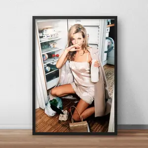 Kate Moss near Fridge Wall Art - Kate Moss Print - Kate moss Poster Print - Fashion Print Kate Moss Print Kate Moss Wall Art Wall decor