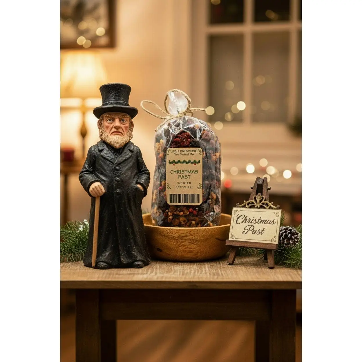 Christmas Past Potpourri Extra Small - Scented Fragrance in Clear Plastic Container with Rope Strap