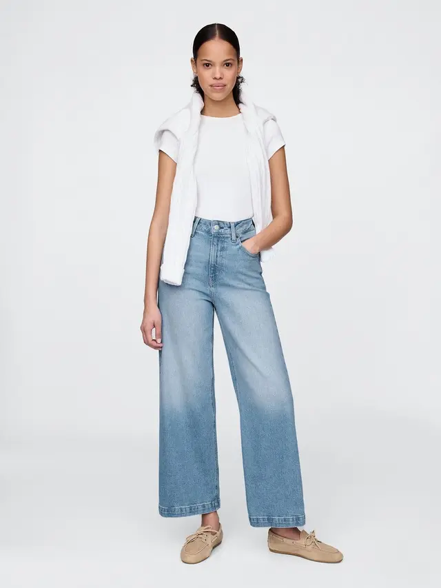 Gap Women's Curvy High Stride Wide-Leg Ankle Jeans Gap Women's Curvy High Stride Wide-Leg Ankle Jeans