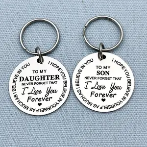 1/2pcs Dad & Mom Gift Keychain for Daughter, Inspirational Christmas Present, Eternal Love Message, Perfect Birthday Graduation Gift