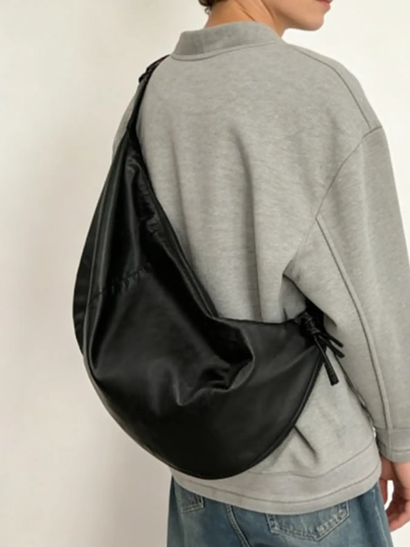 1pc Men's crossbody bag, Everyday crossbody bag, solid color and clean color, shoulder bag with zipper closure, casual and simple, suitable for college students, campus work, commuting, shopping, Shoulder Messenger Bag, Casual crossbody bags