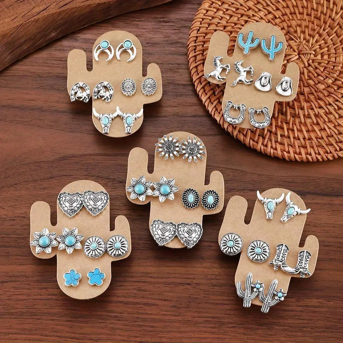 Stud Earrings Set for Women, 20 Pairs Vintage Western Turquoise Flat Back Jewelry with Bull Skull, Cactus & Boot Designs, Flat Back Earrings, Earrings Studs, Western Accessories