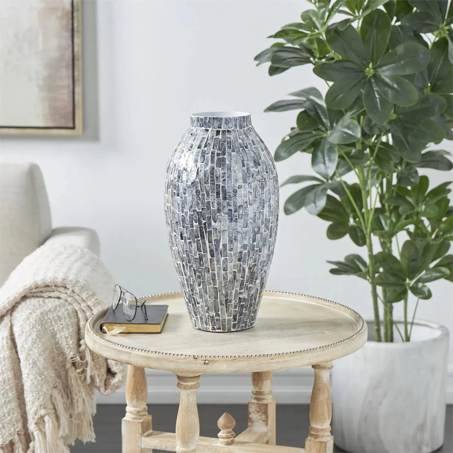 Handcrafted Gray Mother of Pearl Mosaic Vase Decor