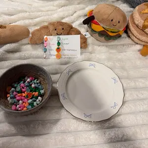 Mystery scoop
