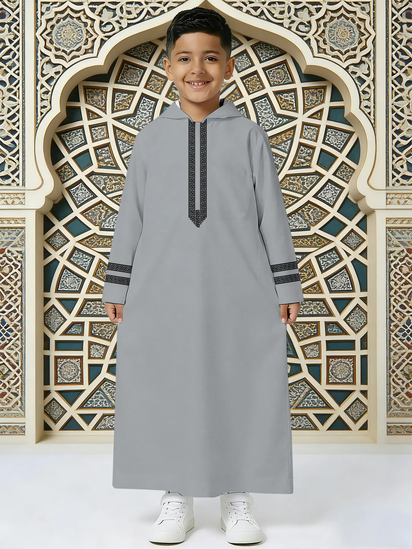 Light Embroidered Hooded Robe, Traditional Middle Eastern Clothing, Traditional Arabic Robe, Comfortable Skin-Friendly, Perfect for Festive Prayers, For Muslim
