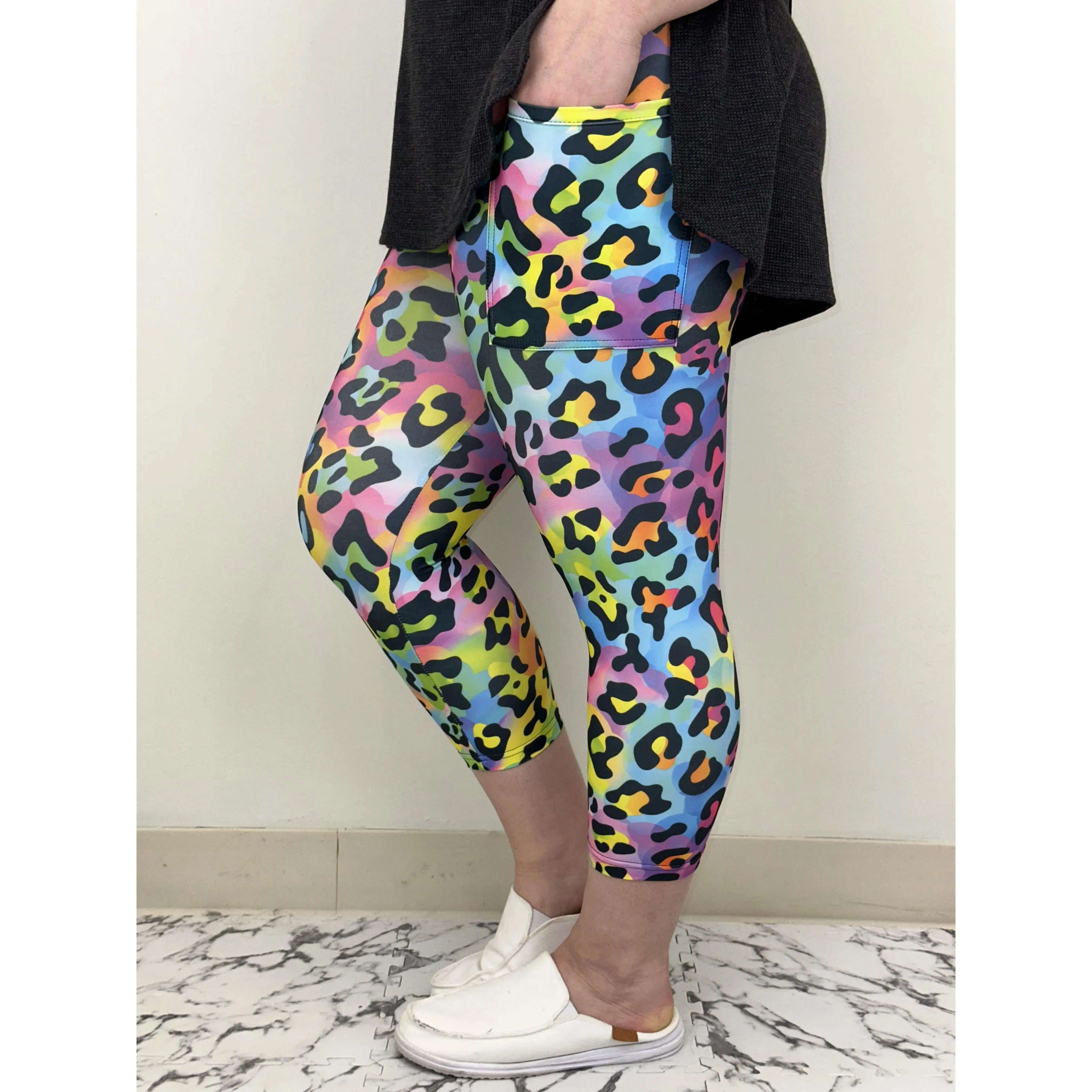 Rainbow Cheetah Capri w/ Pockets