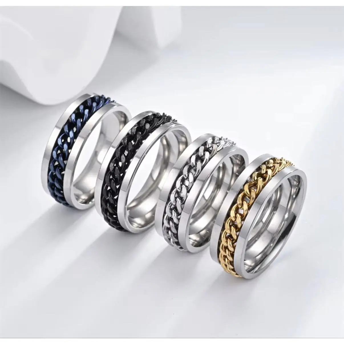 Stylish Stainless Steel Chain Turning Men's Ring Stress Relieving Couple Ring Women's Jewelry Ring Accessories