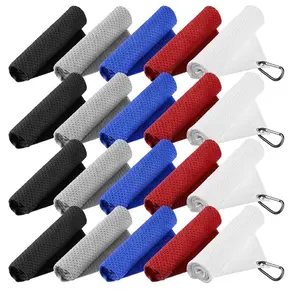 Microfiber Golf Towel with Carabiner Clip - Waffle Pattern for Improved Performance golfequipment