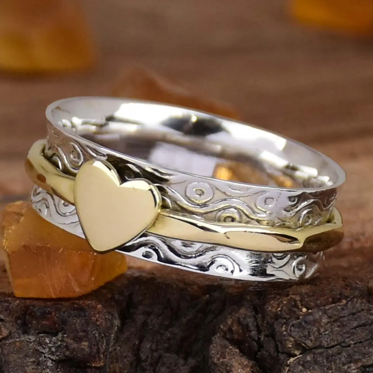 Bohemian retro heart-shaped ring, sparkling rings for women,accessories adults, funky unique accessories ,promise rings for gf, engagement rings, accessories for women,4th of july accessories, Suitable for parties, festivals, gifting, and daily wear