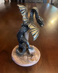 DEVASTATING DRAGON FIGURINE