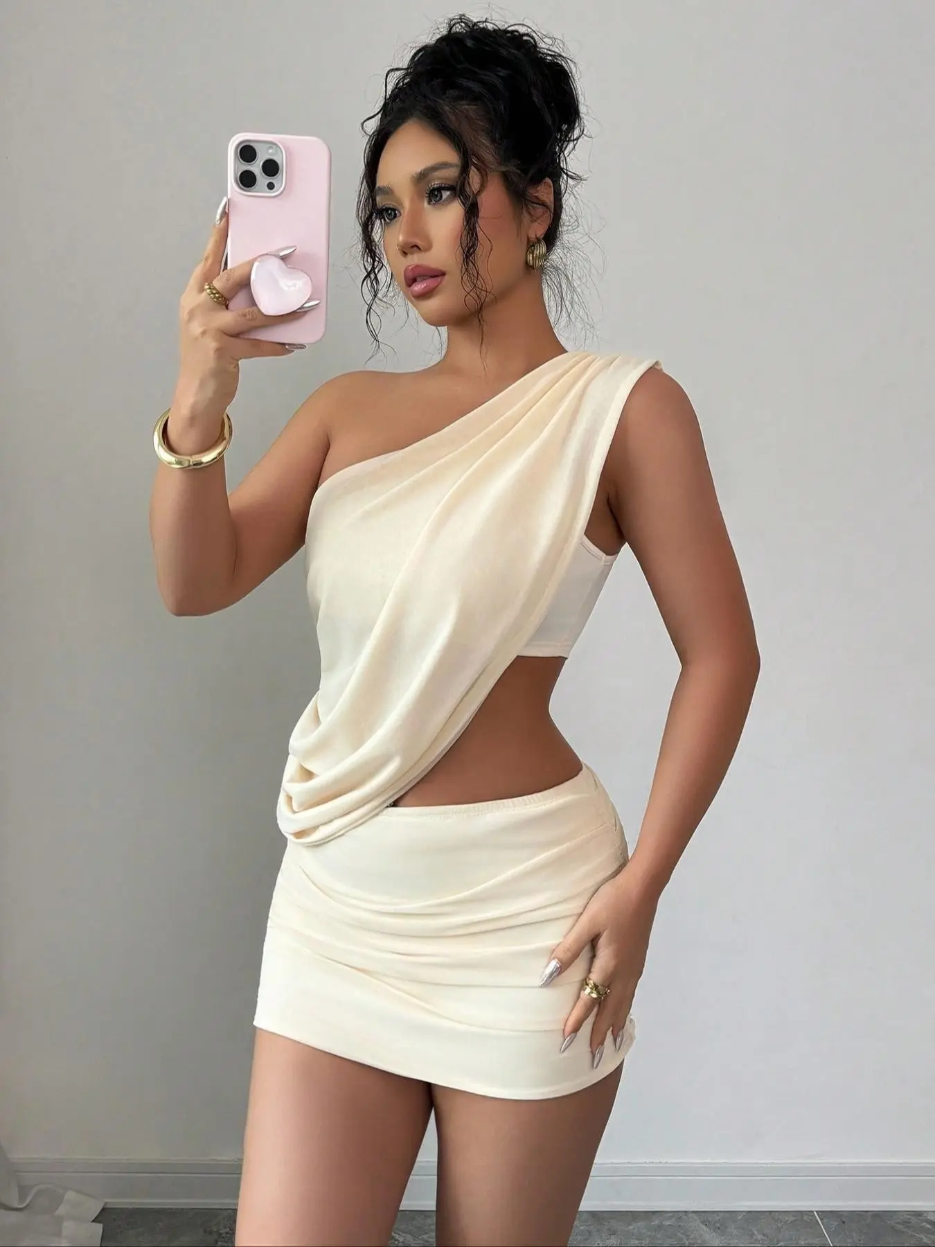 New Fashion Women's Asymmetrical One-Shoulder Top & High Waist Pleated Mini Skirt Set, Stylish Casual for Spring & Fall
