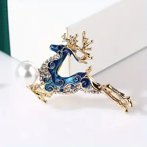1pc Christmas Alloy Enamel Pin, Cute Deer Brooch for stocking stuffers