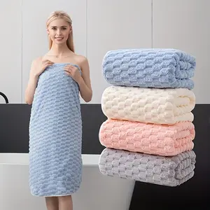 4pcs Cloud Pattern Bath Towel Set 140*70cm, Soft Highly Absorbent Lint-free Quick-Drying, Perfect for Hotel Travel Outdoor Sports Home Bathing Face Washing