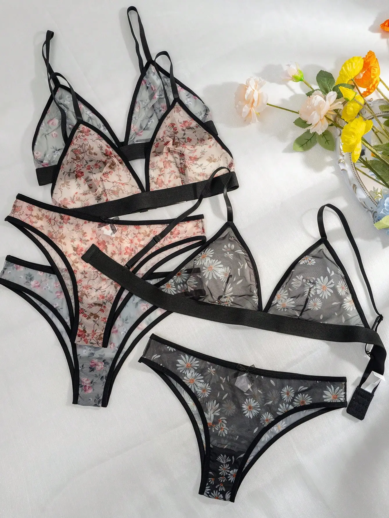 3sets Print Mesh Lingerie Set
