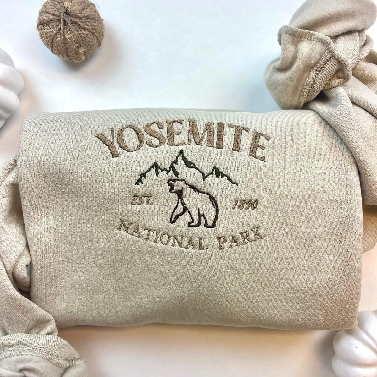 Yosemite National Park Embroidered Sweatshirt