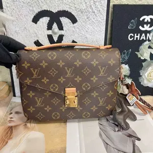 Pre-owned Louis Vuitton crossbag
