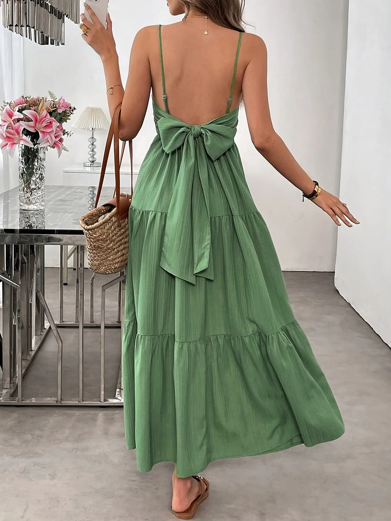 Women's Casual Layered Midi Dress, Sleeveless, Summer, Thin Straps, Spaghetti Strap, Elastic Waist, Flowy A-Line Long Skirt, Comfortable and Stylish, Everyday, Perfect for Beach Daily Wear, Elasticized Waist Dress